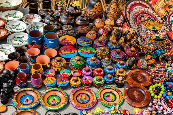 Feria Artesanal del Puerto de Puno