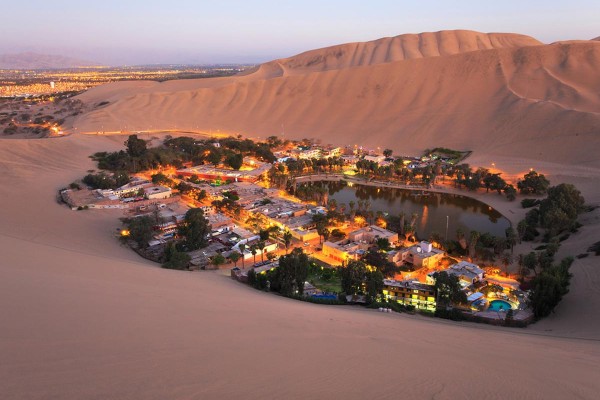 laguna de huacachina de ica